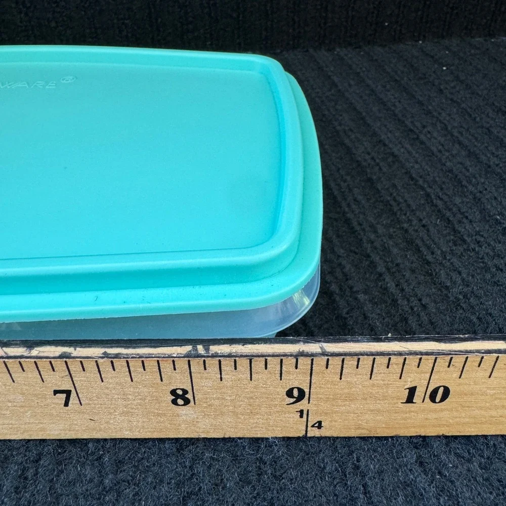 Tupperware Freezer Mate Shallow Small Container Teal Lid 817